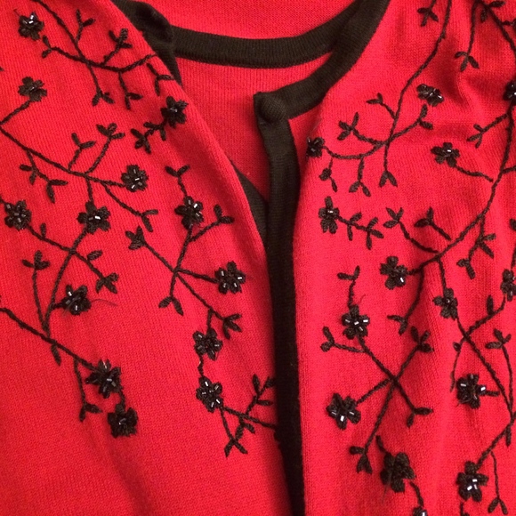 One piece sweater top - Picture 3 of 4